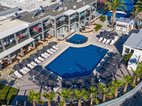 Dionysos Hotel, ���������