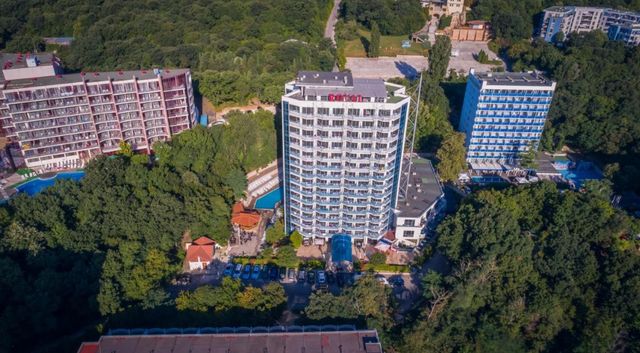 Regina Hotel (ex Royal Hotel), ������ ������