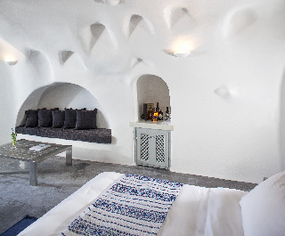 Andronis Boutique , Oia