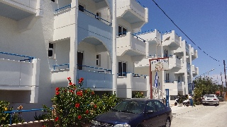 Pyrgos Hotel, Kremasti
